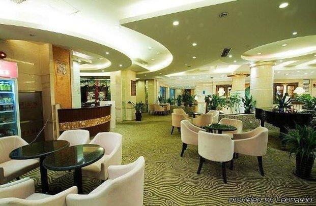 Hotel Dongding 4*